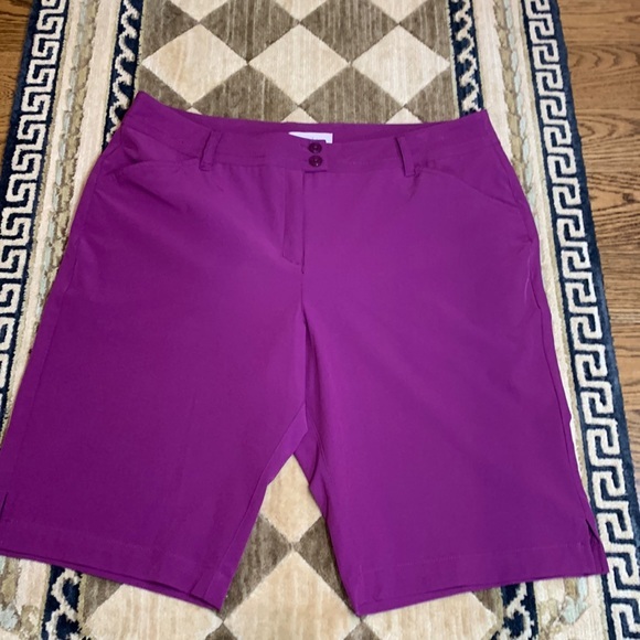 NWT CALLAWAY Bermuda golf shorts - Picture 1 of 5